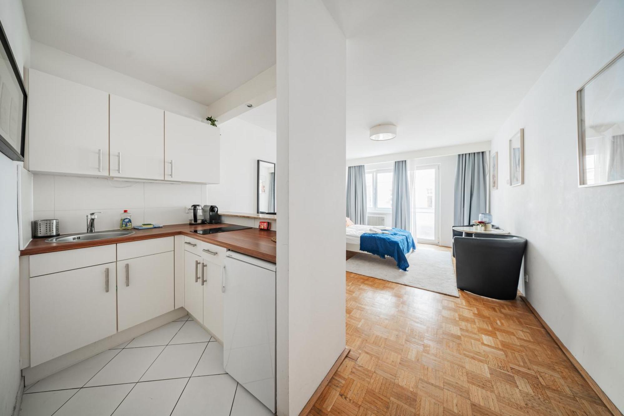 Studio Next To Karlskirche Wina Bagian luar foto